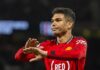 ‘Foi prematura’: Carragher se corrige após declaração forte sobre Casemiro no Manchester United