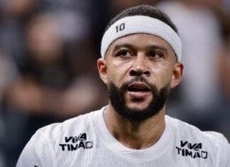 Corinthians planeja a contratação de “medalhão” do futebol brasileiro para o lugar de Memphis Depay