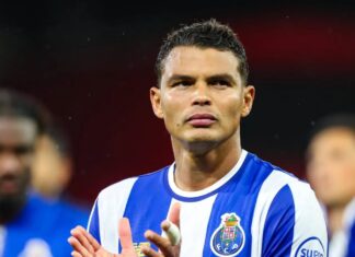 Para resolver problema crônico, Barcelona mira zagueiro que ‘barrou’ Thiago Silva