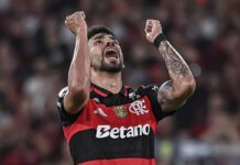 Convocados da Seleção vão mal em derrota do Flamengo para o Palmeiras