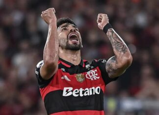 Convocados da Seleção vão mal em derrota do Flamengo para o Palmeiras
