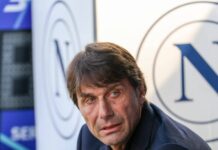 O contraste nos favoritos do Napoli para substituir Antonio Conte