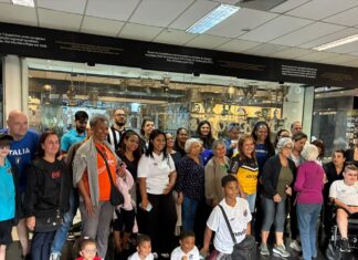 Santos FC realiza visita em celebração ao mês de conscientização da Esclerose Múltipla – Santos Futebol Clube