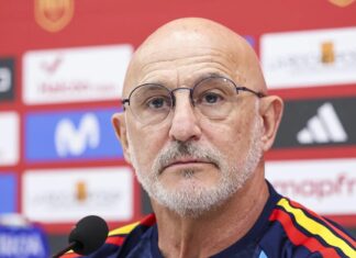 ‘Não garante que ele jogará’: De la Fuente responde sobre presença de Yamal na Copa do Mundo
