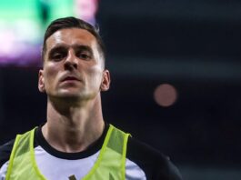 Atacante da Juventus assume: ‘Interrompia os treinos para ir chorar no banheiro’