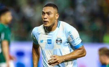 Corinthians demonstra interesse em Carlos Vinicius, artilheiro do Grêmio – Portal do Gremista