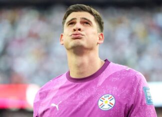Herói paraguaio, Orlando Gill cala Chilavert para garantir momento histórico do país