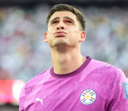 Herói paraguaio, Orlando Gill cala Chilavert para garantir momento histórico do país
