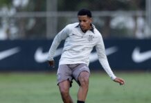 Corinthians vê joia dar primeiro passo na Europa