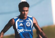 Kaique Kenji aproveita oportunidade e se destaca diante do Ipatinga; confira – Diário Celeste