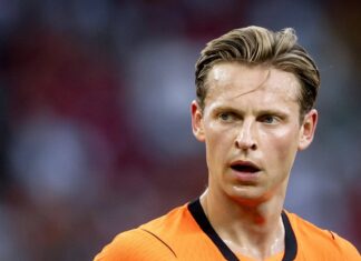 Em retorno ao Barcelona, De Jong explica problema sobre lesão durante a Copa do Mundo