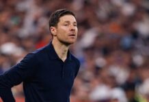 Atacante que ainda não engrenou no Chelsea explica expectativa alta por ‘Era Xabi Alonso’