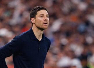 Atacante que ainda não engrenou no Chelsea explica expectativa alta por ‘Era Xabi Alonso’