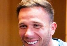 O desabafo de Arthur após 1ª vitória ao lado da torcida do Grêmio