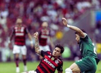 Abel Ferreira critica arbitragem e elogia Flamengo após derrota no Maracanã