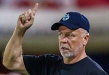 Mano Menezes tem novo desafio antes do jogo contra o São Paulo