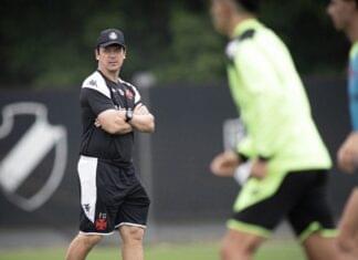 Veja como o tempo livre para treinos pode ser útil para o Vasco