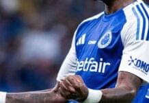 Quando ninguém esperava, Corinthians recebe boa notícia e terá retorno de lateral ídolo ao clube